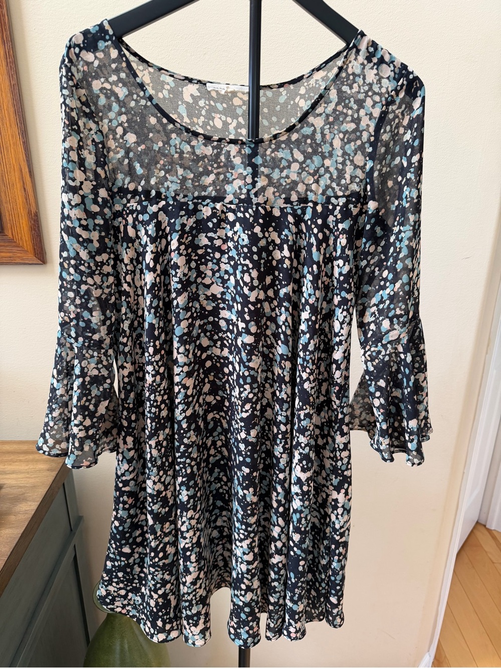 Paper Crown Floral Babydoll Dress Medium Blue Black Bell Sleeve Boho